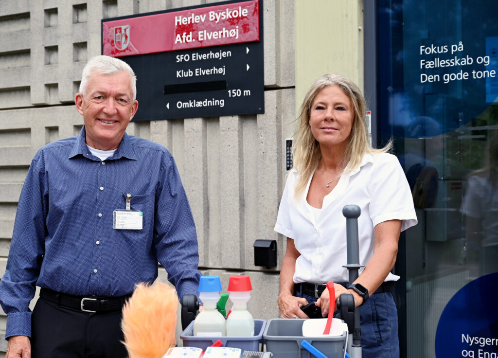 Jan Jeppesen, Forenede Service