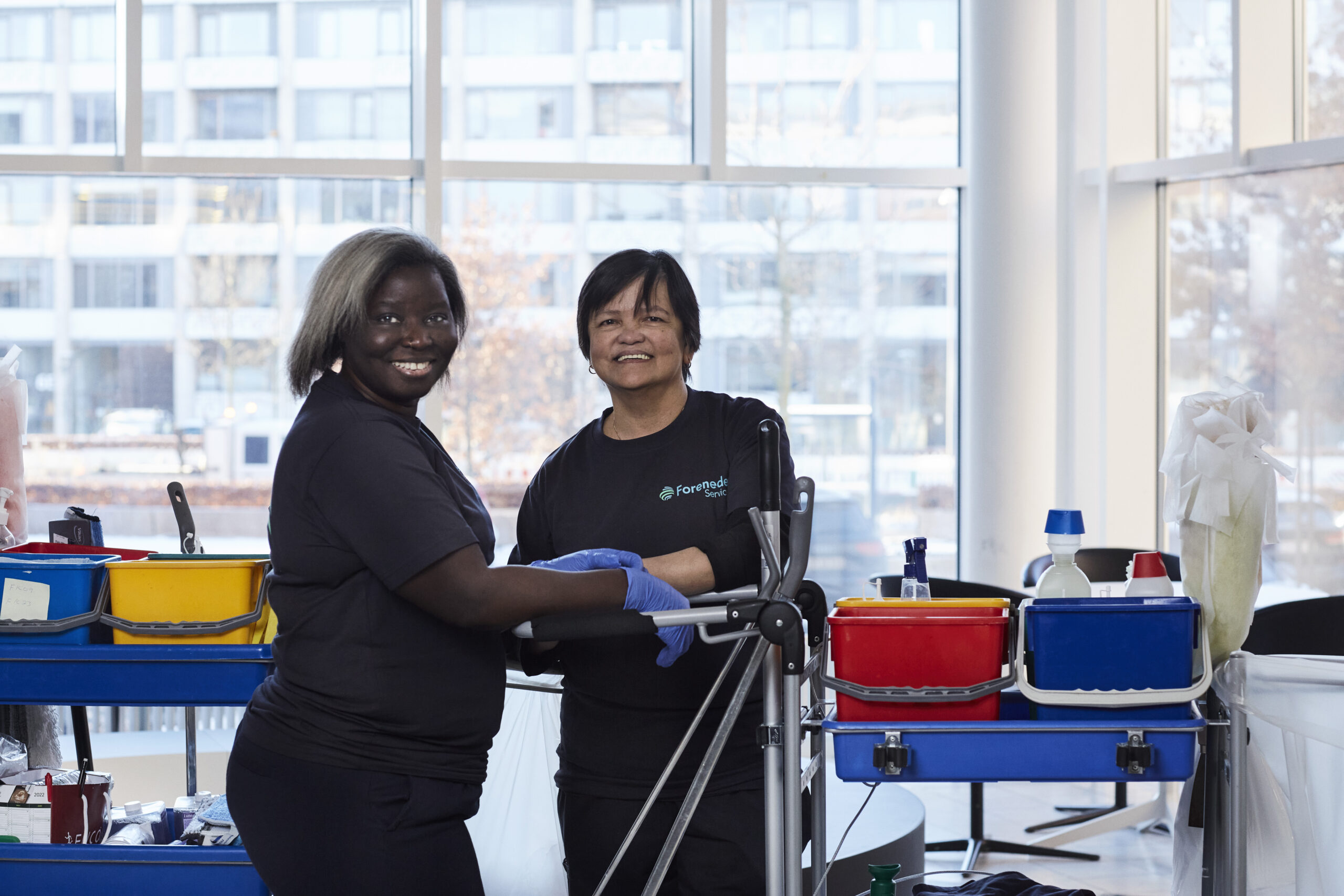 Forenede Service Danmark indgår ny kontrakt med TDC Holding